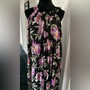 NWOT Halter Neck Maxi Dress